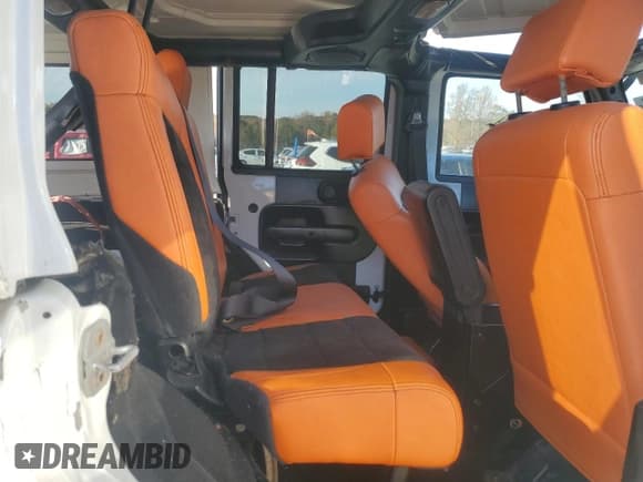 ✅ 2007 Jeep Wrangler Unlimited Sahara • VIN: 1J4GB59117L143155 • Lot: 92919195. Listed on Copart with Not provided. Free auction sales archive from the USA and detailed vehicle history report at DreamBid. Image 10.