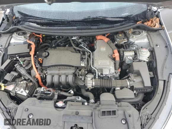 ✅ 2018 Honda Clarity Touring • VIN: JHMZC5F3XJC015360 • Lot: 91234415. Wystawiony na Copart z przebiegiem 48 452 mil. Bezpłatny archiwum sprzedaży aukcyjnych z USA i szczegółowy raport historii pojazdu na DreamBid. Zdjęcie 11.