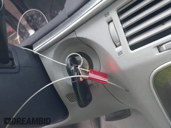 ✅ 2008 Hyundai Sonata SE • VIN: 5NPEU46F28H371303 • Лот: 43623336. Опубликован ранее на IAAI с пробегом 114 984 миль. Бесплатный доступ к архиву аукционных продаж из США и подробный отчёт об истории автомобиля на DreamBid. Изображение 11.