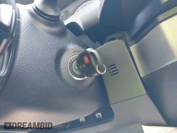 ✅ 2021 Toyota Tacoma SR • VIN: 5TFAX5GN2MX189827 • Lot: 43033956. Wystawiony na IAAI z przebiegiem 66 116 mil. Bezpłatny archiwum sprzedaży aukcyjnych z USA i szczegółowy raport historii pojazdu na DreamBid. Zdjęcie 11.