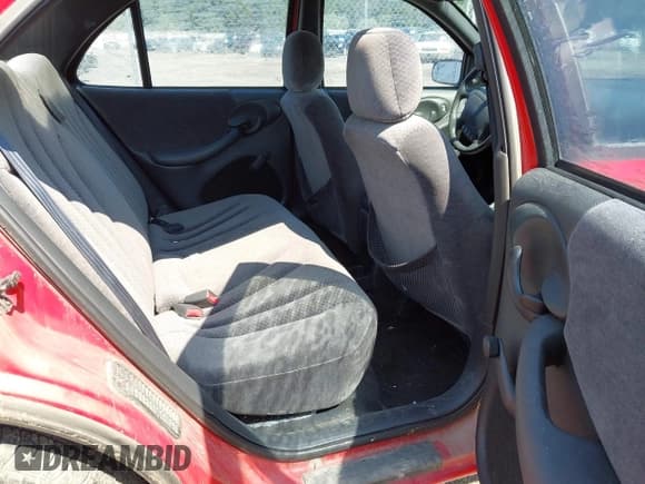 ✅ 1997 Pontiac Sunfire • VIN: 3G2JB52T7VS851025 • Lot: 42637741. Listed on IAAI with 135,344 mi. Free auction sales archive from the USA and detailed vehicle history report at DreamBid. Image 8.