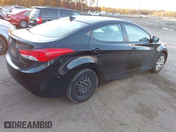 ✅ 2012 Hyundai Elantra Limited • VIN: 5NPDH4AE7CH098866 • Lot: 43615047. Listed on IAAI with 239,768 mi. Free auction sales archive from the USA and detailed vehicle history report at DreamBid. Image 4.