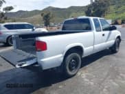 ✅ 2003 Chevrolet S-10 • VIN: 1GCDT19X138212443 • Лот: 41799485. Опубликован ранее на IAAI с пробегом 168 912 миль. Бесплатный доступ к архиву аукционных продаж из США и подробный отчёт об истории автомобиля на DreamBid. Изображение 4.