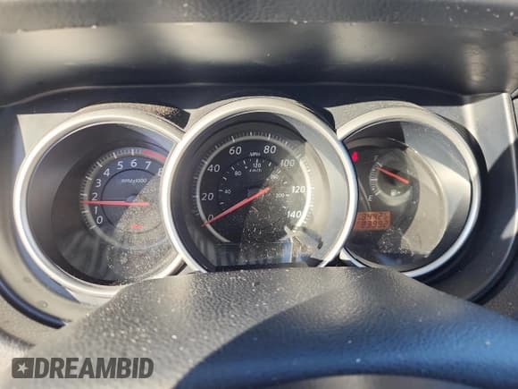 ✅ 2011 Nissan Versa S • VIN: 3N1BC1CP6BL431532 • Lot: 87376645. Listed on Copart with 184,426 mi. Free auction sales archive from the USA and detailed vehicle history report at DreamBid. Image 9.