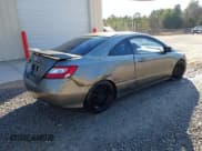 ✅ 2006 Honda Civic Si • VIN: 2HGFG215X6H701646 • Лот: 43813314. Опубликован ранее на IAAI с пробегом 267 470 миль. Бесплатный доступ к архиву аукционных продаж из США и подробный отчёт об истории автомобиля на DreamBid. Изображение 4.