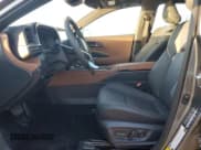 ✅ 2025 Toyota Crown XLE • VIN: JTDAAAAF8S3037793 • Лот: 91103655. Опубликован ранее на Copart с пробегом 5 329 миль. Бесплатный доступ к архиву аукционных продаж из США и подробный отчёт об истории автомобиля на DreamBid. Изображение 7.