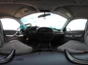 ✅ 2003 Toyota Sequoia SR5 • VIN: 5TDZT34A03S178950 • Lot: 42603901. Wystawiony na IAAI z przebiegiem 242 473 mil. Bezpłatny archiwum sprzedaży aukcyjnych z USA i szczegółowy raport historii pojazdu na DreamBid. Zdjęcie 19.