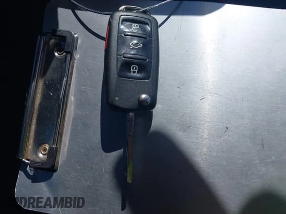 ✅ 2011 Volkswagen Golf GTI Autobahn • VIN: WVWFV7AJ0BW141422 • Lot: 42831467. Listed on IAAI with 167,692 mi. Free auction sales archive from the USA and detailed vehicle history report at DreamBid. Image 11.