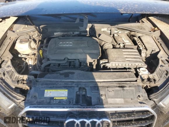 ✅ 2016 Audi A3 Premium Plus • VIN: WAUJ8GFF7G1017039 • Лот: 70784935. Опубликован ранее на Copart с пробегом Не указан. Бесплатный доступ к архиву аукционных продаж из США и подробный отчёт об истории автомобиля на DreamBid. Изображение 11.