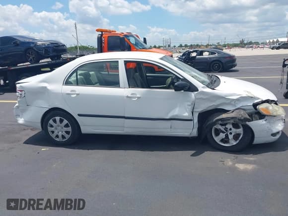 ✅ 2005 Toyota Corolla CE • VIN: 1NXBR32E15Z530255 • Лот: 42334797. Опубликован ранее на IAAI с пробегом 52 611 миль. Бесплатный доступ к архиву аукционных продаж из США и подробный отчёт об истории автомобиля на DreamBid. Изображение 14.