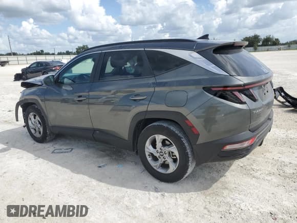 ✅ 2023 Hyundai Tucson SEL • VIN: 5NMJB3AE7PH255846 • Lot: 70602804. Wystawiony na Copart z przebiegiem 23 983 mil. Bezpłatny archiwum sprzedaży aukcyjnych z USA i szczegółowy raport historii pojazdu na DreamBid. Zdjęcie 2.