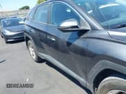 ✅ 2022 Hyundai Tucson SE • VIN: 5NMJACAEXNH146958 • Lot: 42484910. Wystawiony na IAAI z przebiegiem 48 103 mil. Bezpłatny archiwum sprzedaży aukcyjnych z USA i szczegółowy raport historii pojazdu na DreamBid. Zdjęcie 13.
