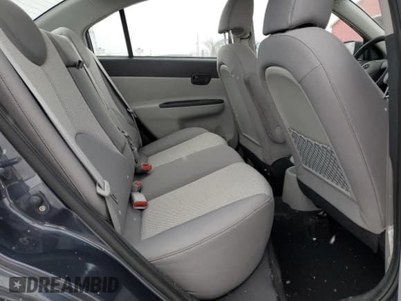 ✅ 2010 Hyundai Accent GL • VIN: KMHCN4BC2AU396175 • Лот: 43422975. Опубликован ранее на Copart с пробегом 32 458 миль. Бесплатный доступ к архиву аукционных продаж из США и подробный отчёт об истории автомобиля на DreamBid. Изображение 10.