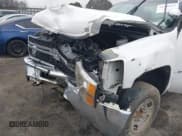 ✅ 2011 Chevrolet Silverado 2500HD Work Truck • VIN: 1GC0CVCG1BF221541 • Lot: 41500957. Wystawiony na IAAI z przebiegiem 206 866 mil. Bezpłatny archiwum sprzedaży aukcyjnych z USA i szczegółowy raport historii pojazdu na DreamBid. Zdjęcie 17.