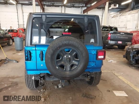 ✅ 2021 Jeep Wrangler Unlimited Sport S • VIN: 1C4HJXDG9MW797013 • Lot: 41966754. Listed on IAAI with 53,583 mi. Free auction sales archive from the USA and detailed vehicle history report at DreamBid. Image 17.