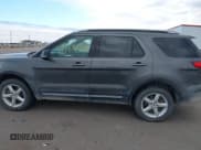 ✅ 2017 Ford Explorer XLT • VIN: 1FM5K8DH3HGD41549 • Lot: 43692364. Wystawiony na IAAI z przebiegiem 79 422 mil. Bezpłatny archiwum sprzedaży aukcyjnych z USA i szczegółowy raport historii pojazdu na DreamBid. Zdjęcie 15.