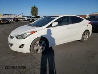 ✅ 2013 Hyundai Elantra GLS • VIN: 5NPDH4AE3DH362599 • Lot: 92950775. Listed on Copart with 158,124 mi. Free auction sales archive from the USA and detailed vehicle history report at DreamBid. Image 1.
