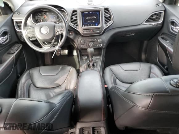 ✅ 2020 Jeep Cherokee Trailhawk Elite • VIN: 1C4PJMBX2LD563917 • Lot: 84918775. Listed on Copart with 32,340 mi. Free auction sales archive from the USA and detailed vehicle history report at DreamBid. Image 8.