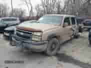 2006 Chevrolet Silverado 1500 LT1 z VIN 2GCEK13T261211113, wystawiony jako IAAI lot #41541256 z przebiegiem 241 415 mil mil oraz . Historia ofert i sprzedaży dostępna na DreamBid. Obrazek 16.