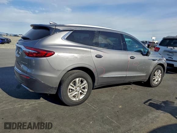 ✅ 2019 Buick Enclave Essence • VIN: 5GAERBKW9KJ295381 • Lot: 95523545. Wystawiony na Copart z przebiegiem 69 585 mil. Bezpłatny archiwum sprzedaży aukcyjnych z USA i szczegółowy raport historii pojazdu na DreamBid. Zdjęcie 3.