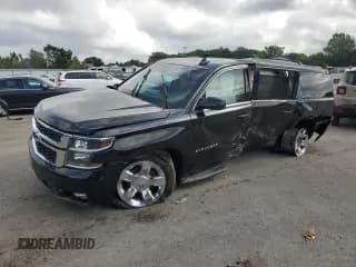 ✅ 2017 Chevrolet Suburban LT • VIN: 1GNSKHKC5HR360856 • Lot: 63503435. Wystawiony na Copart z przebiegiem 114 162 mil. Bezpłatny archiwum sprzedaży aukcyjnych z USA i szczegółowy raport historii pojazdu na DreamBid. Zdjęcie 1.