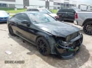 ✅ 2017 Mercedes-Benz C 43 AMG • VIN: WDDWJ6EB8HF513516 • Lot: 43288986. Wystawiony na IAAI z przebiegiem 90 109 mil. Bezpłatny archiwum sprzedaży aukcyjnych z USA i szczegółowy raport historii pojazdu na DreamBid. Zdjęcie 1.