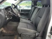 ✅ 2009 Chevrolet Silverado 2500HD LT • VIN: 1GCHK59K99E164782 • Лот: 60830665. Опубликован ранее на Copart с пробегом 132 567 миль. Бесплатный доступ к архиву аукционных продаж из США и подробный отчёт об истории автомобиля на DreamBid. Изображение 7.