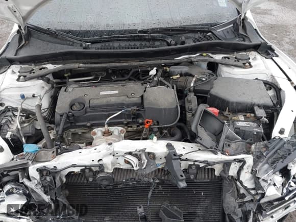 ✅ 2017 Honda Accord Sport SE • VIN: 1HGCR2F1XHA286879 • Lot: 42271477. Wystawiony na IAAI z przebiegiem 57 102 mil. Bezpłatny archiwum sprzedaży aukcyjnych z USA i szczegółowy raport historii pojazdu na DreamBid. Zdjęcie 10.