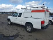 ✅ 2016 Toyota Tacoma SR • VIN: 5TFSX5EN7GX044701 • Lot: 90871605. Wystawiony na Copart z przebiegiem 210 310 mil. Bezpłatny archiwum sprzedaży aukcyjnych z USA i szczegółowy raport historii pojazdu na DreamBid. Zdjęcie 2.