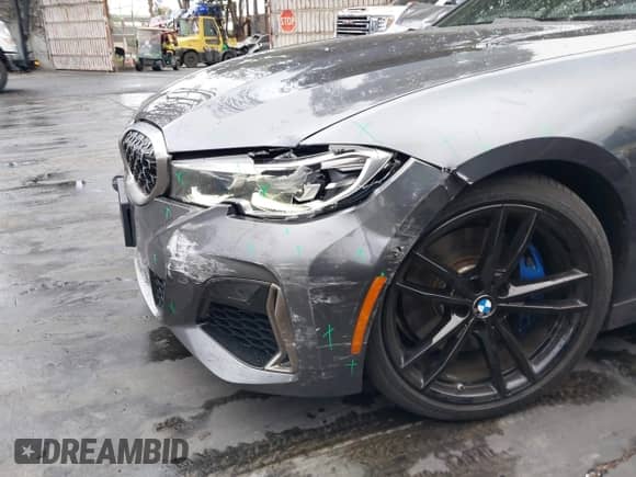 2020 BMW 3 Series M340i z VIN WBA5U7C07LFH58353, wystawiony jako IAAI lot #43368723 z przebiegiem 63 251 mil mil oraz . Historia ofert i sprzedaży dostępna na DreamBid. Obrazek 6.