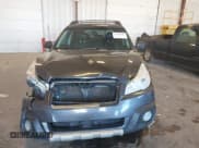 ✅ 2014 Subaru Outback Limited • VIN: 4S4BRCLC2E3315339 • Lot: 43469344. Wystawiony na IAAI z przebiegiem 195 913 mil. Bezpłatny archiwum sprzedaży aukcyjnych z USA i szczegółowy raport historii pojazdu na DreamBid. Zdjęcie 12.