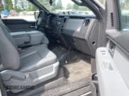 ✅ 2014 Ford F-150 XL • VIN: 1FTEX1EM2EKG51998 • Lot: 42504740. Wystawiony na IAAI z przebiegiem 56 457 mil. Bezpłatny archiwum sprzedaży aukcyjnych z USA i szczegółowy raport historii pojazdu na DreamBid. Zdjęcie 5.