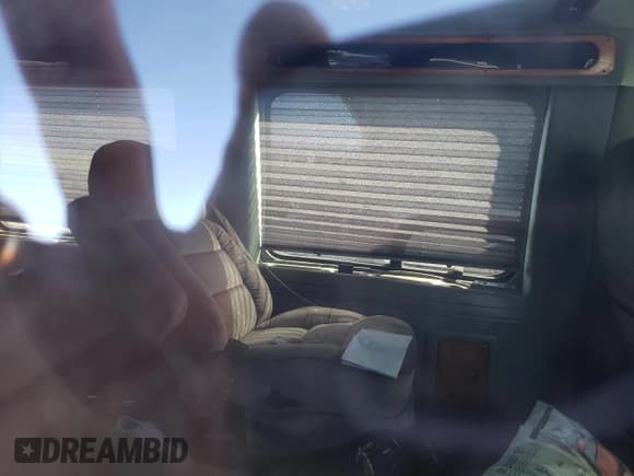 ✅ 2000 GMC Savana Cargo RV Conversion • VIN: 1GDFG15R6Y1230985 • Lot: 69868404. Wystawiony na Copart z przebiegiem Nie podano. Bezpłatny archiwum sprzedaży aukcyjnych z USA i szczegółowy raport historii pojazdu na DreamBid. Zdjęcie 10.