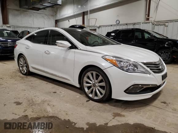 2016 Hyundai Azera Limited с VIN KMHFH4JG1GA507852, выставлен на аукционе Copart как лот 50201495 с пробегом 135 481 миль миль и На запчасти • Non repairable. История ставок и продаж доступна на DreamBid. Изображение 4.