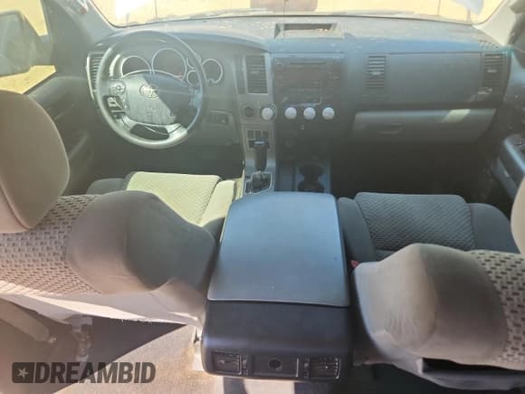 ✅ 2012 Toyota Tundra • VIN: 5TFDW5F16CX265546 • Лот: 70834215. Опубликован ранее на Copart с пробегом 274 767 миль. Бесплатный доступ к архиву аукционных продаж из США и подробный отчёт об истории автомобиля на DreamBid. Изображение 8.