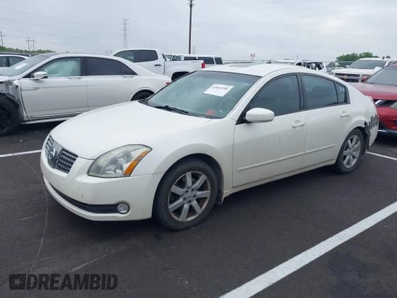 ✅ 2005 Nissan Maxima SE • VIN: 1N4BA41E35C829678 • Lot: 42045286. Listed on IAAI with 223,438 mi. Free auction sales archive from the USA and detailed vehicle history report at DreamBid. Image 2.