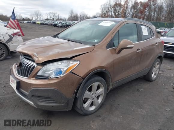 ✅ 2016 Buick Encore • VIN: KL4CJESB7GB663869 • Lot: 43695385. Wystawiony na IAAI z przebiegiem 127 106 mil. Bezpłatny archiwum sprzedaży aukcyjnych z USA i szczegółowy raport historii pojazdu na DreamBid. Zdjęcie 2.