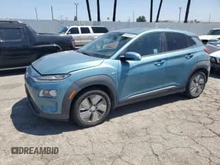 ✅ 2020 Hyundai Kona Limited • VIN: KM8K33AG4LU057985 • Лот: 64066245. Опубликован ранее на Copart с пробегом 40 806 миль. Бесплатный доступ к архиву аукционных продаж из США и подробный отчёт об истории автомобиля на DreamBid. Изображение 1.