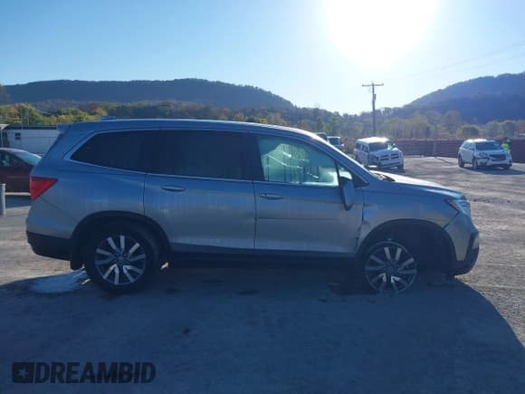 ✅ 2020 Honda Pilot EX-L • VIN: 5FNYF6H57LB054745 • Лот: 43482276. Опубликован ранее на IAAI с пробегом 57 136 миль. Бесплатный доступ к архиву аукционных продаж из США и подробный отчёт об истории автомобиля на DreamBid. Изображение 14.