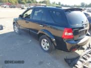 ✅ 2008 Kia Sorento EX • VIN: KNDJC736685838794 • Lot: 43057912. Wystawiony na IAAI z przebiegiem Nie podano. Bezpłatny archiwum sprzedaży aukcyjnych z USA i szczegółowy raport historii pojazdu na DreamBid. Zdjęcie 3.