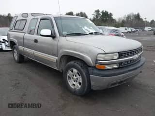 ✅ 2001 Chevrolet Silverado 1500 LS • VIN: 2GCEK19V411407779 • Lot: 41011345. Wystawiony na IAAI z przebiegiem 154 882 mil mil. Skorzystaj z bezpłatnego archiwum sprzedaży aukcyjnych z USA i zobacz szczegółowy raport historii pojazdu na DreamBid. Zdjęcie 1.