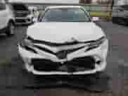 2020 Toyota Camry LE with VIN 4T1C11AK2LU861060, listed as a Copart auction lot 90739275 with 117,008 mi miles and Clean title. Bid and sale history available at DreamBid. Image 5.