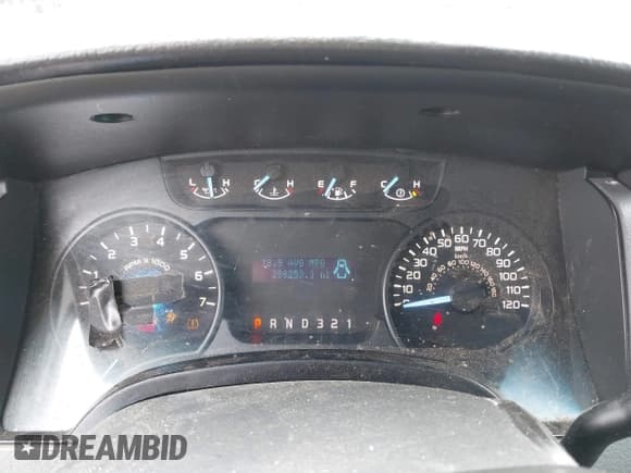 ✅ 2012 Ford F-150 XL • VIN: 1FTMF1CM4CKE25654 • Лот: 41961898. Опубликован ранее на IAAI с пробегом 288 253 миль. Бесплатный доступ к архиву аукционных продаж из США и подробный отчёт об истории автомобиля на DreamBid. Изображение 7.