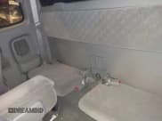 ✅ 2001 Toyota Tacoma • VIN: 5TEVL52N31Z733972 • Lot: 41981498. Listed on IAAI with 212,129 mi. Free auction sales archive from the USA and detailed vehicle history report at DreamBid. Image 8.