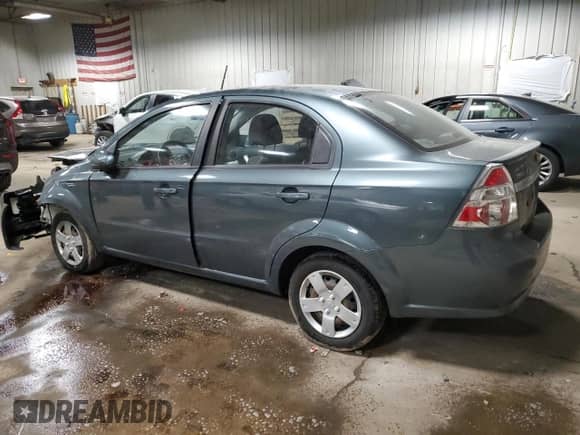 2010 Chevrolet Aveo 1LT z VIN KL1TD5DEXAB053337, wystawiony jako Copart lot #85588644 z przebiegiem 32 586 mil mil oraz Czysty tytuł • Clean title. Historia ofert i sprzedaży dostępna na DreamBid. Obrazek 2.