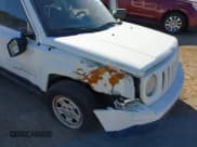 ✅ 2016 Jeep Patriot Sport SE • VIN: 1C4NJPBA8GD575435 • Lot: 40553382. Listed on IAAI with 187,685 mi. Free auction sales archive from the USA and detailed vehicle history report at DreamBid. Image 6.