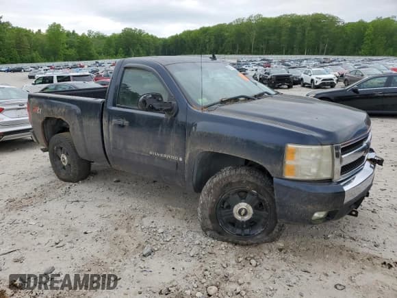 ✅ 2007 Chevrolet Silverado 1500 Work Truck • VIN: 1GCEK14057Z548260 • Lot: 59216075. Listed on Copart with 214,442 mi. Free auction sales archive from the USA and detailed vehicle history report at DreamBid. Image 4.