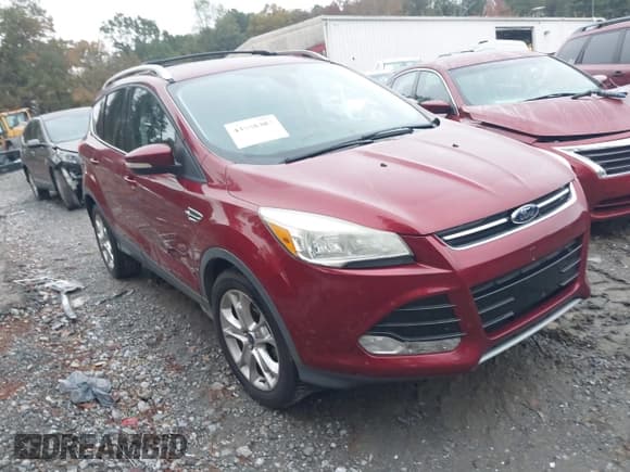 ✅ 2014 Ford Escape Titanium • VIN: 1FMCU0JX2EUB54444 • Lot: 43558307. Wystawiony na IAAI z przebiegiem 85 418 mil. Bezpłatny archiwum sprzedaży aukcyjnych z USA i szczegółowy raport historii pojazdu na DreamBid. Zdjęcie 1.