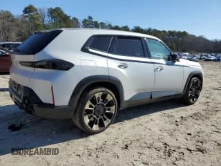 ✅ 2023 BMW XM • VIN: 5YM23CS08P9S67088 • Lot: 46751955. Listed on Copart with 9,730 mi. Free auction sales archive from the USA and detailed vehicle history report at DreamBid. Image 3.