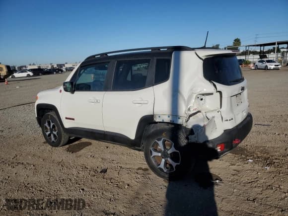 ✅ 2020 Jeep Renegade Trailhawk • VIN: ZACNJBC11LPL52275 • Lot: 91928875. Listed on Copart with 22,995 mi. Free auction sales archive from the USA and detailed vehicle history report at DreamBid. Image 2.